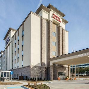 Hampton Inn & Suites Dallas-Central Expy/North Park Area